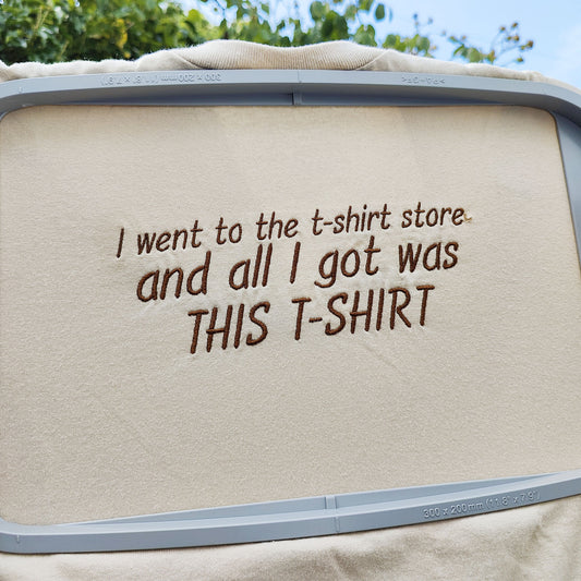 T-Shirt Embroidered Tee